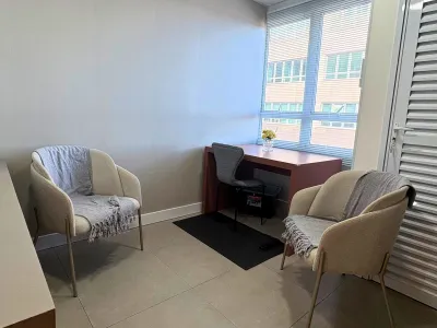 Sala de atendimento disponível para locação